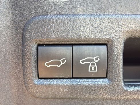 Used 2023 Subaru Solterra AWD image 8