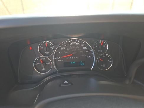 New 2025 Chevrolet Express 2500 w/ Driver Convenience Package RWD image 10