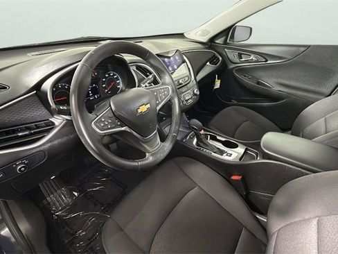 Certified 2025 Chevrolet Malibu RS image 18
