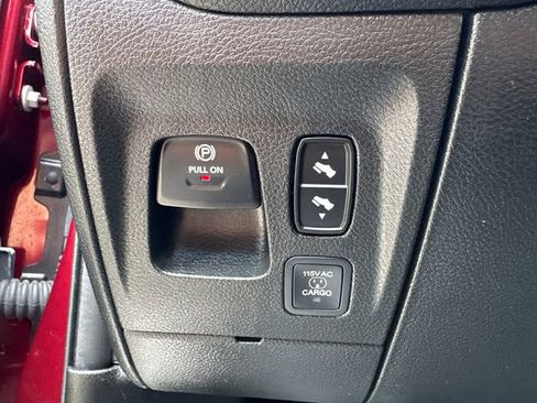 Used 2025 RAM 1500 Laramie w/ Bed Utility Group AWD/4WD image 35