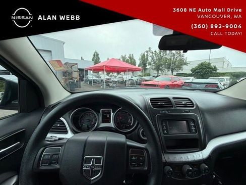 Used 2015 Dodge Journey SXT w/ Flexible Seating Group FWD image 16