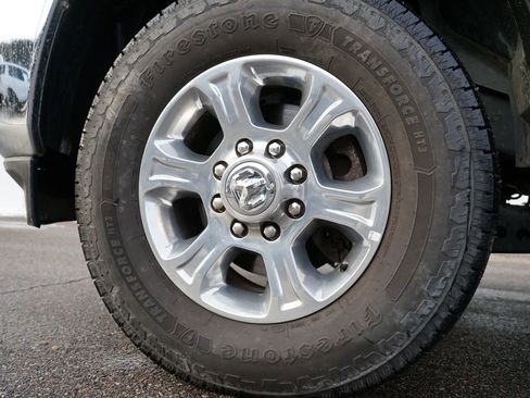 Used 2024 RAM 2500 Big Horn image 31