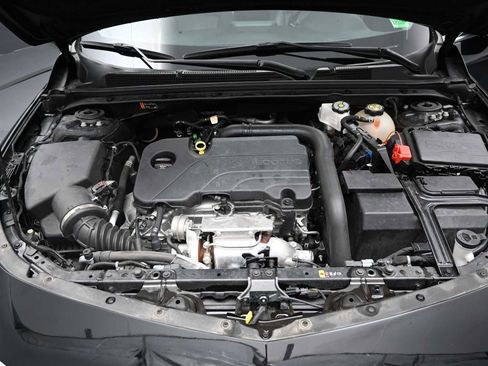 Used 2023 Chevrolet Malibu LT image 15