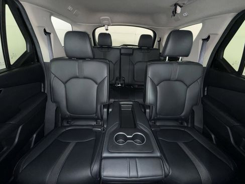 Used 2025 Honda Pilot EX-L image 24