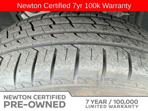 Used 2023 Nissan Rogue SV FWD image 30