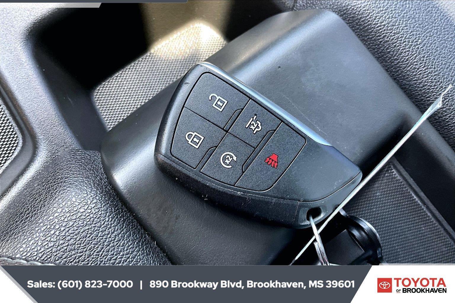 Used 2024 Chevrolet Silverado 1500 LT Trail Boss w/ Protection Package AWD/4WD image 9