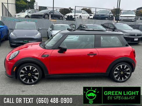 Used 2022 MINI Cooper SE FWD image 8