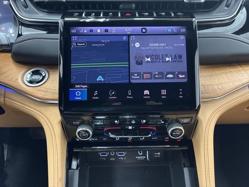 Certified 2025 Jeep Grand Cherokee Summit AWD/4WD image 27