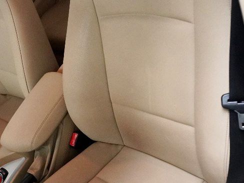 Used 2014 BMW X1 xDrive28i image 4