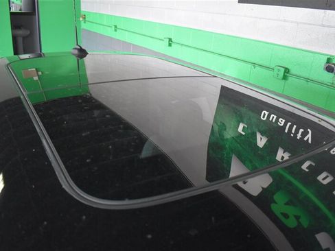 Used 2014 MINI Cooper 2-Door Hardtop image 14