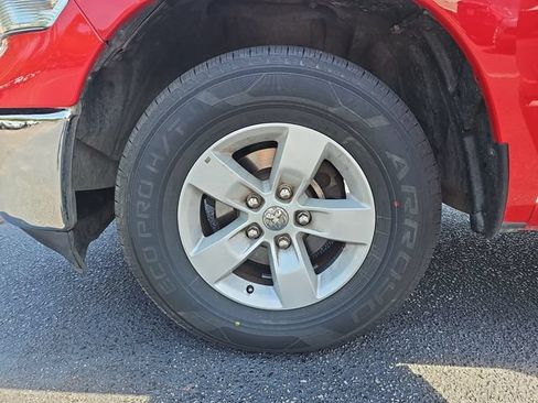 Used 2024 RAM 1500 Classic SLT RWD image 33