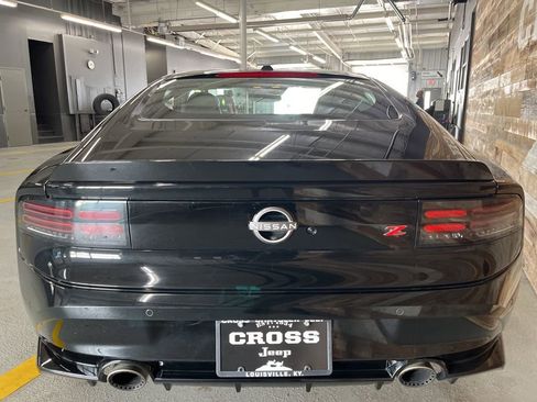 Used 2024 Nissan Z Performance w/ Floor Mat Package RWD image 23