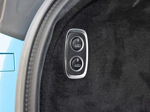 Used 2021 Aston Martin DBX AWD/4WD image 53