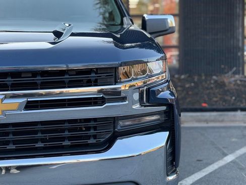 Used 2020 Chevrolet Silverado 1500 LT w/ All-Star Edition image 5