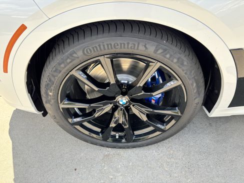 New 2027 BMW X7 xDrive40i w/ M Sport Package AWD/4WD image 13