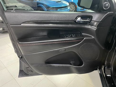 Used 2019 Jeep Grand Cherokee Trailhawk image 15