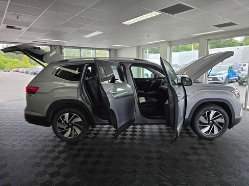 New 2026 Volkswagen Atlas SEL AWD/4WD image 15