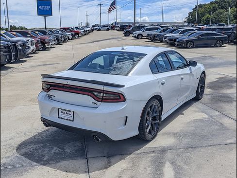 Used 2023 Dodge Charger R/T w/ Plus Group RWD image 7