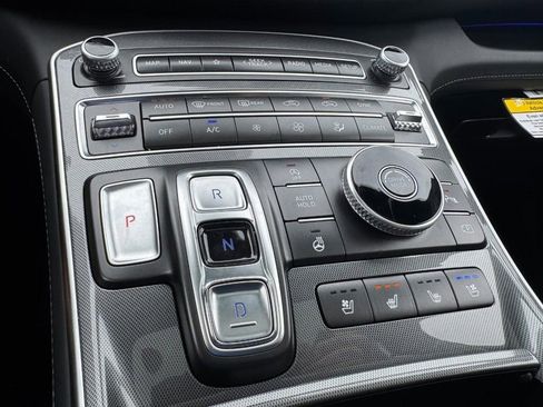 Certified 2023 Hyundai Santa Fe Calligraphy FWD image 19
