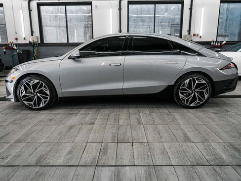 Used 2024 Hyundai Ioniq 6 Limited image 4