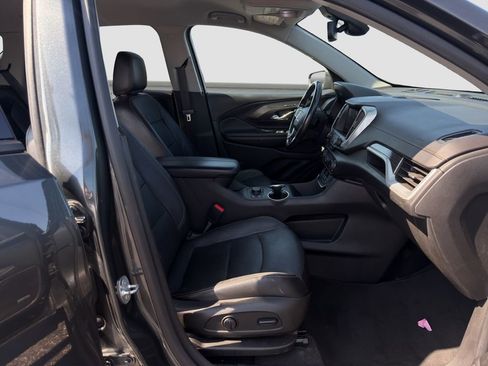 Used 2021 GMC Terrain SLT w/ Infotainment Package II image 18
