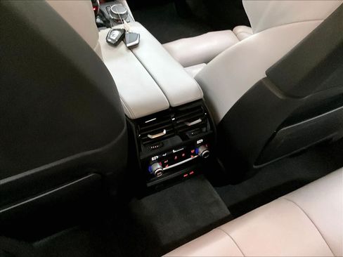 Used 2020 BMW M5 AWD/4WD image 35