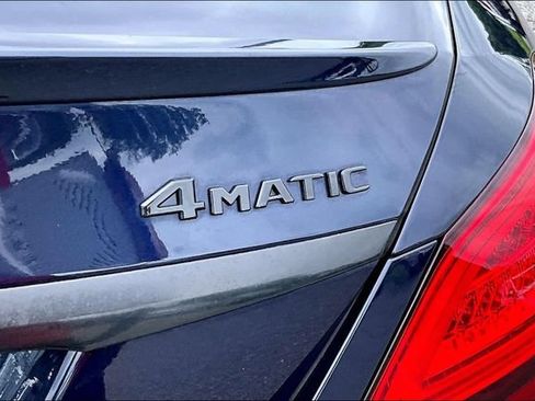 Used 2019 Mercedes-Benz C 300 4MATIC Sedan image 23