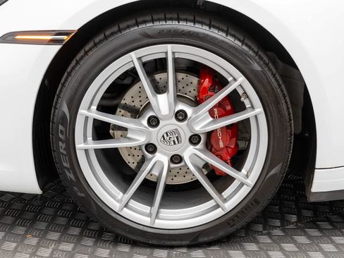 Used 2020 Porsche 911 Carrera RWD image 8
