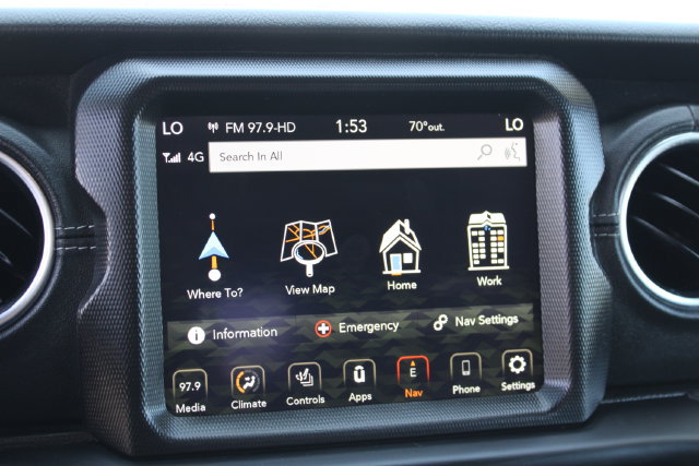 Used 2023 Jeep Wrangler Unlimited Sahara w/ Cold Weather Group AWD/4WD image 28