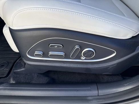 Used 2026 Hyundai Palisade Calligraphy image 24