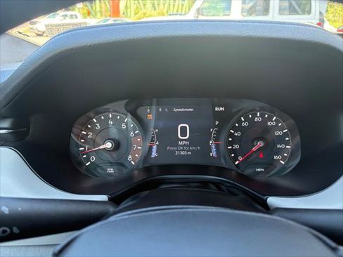 Certified 2025 Jeep Compass Limited AWD/4WD image 18