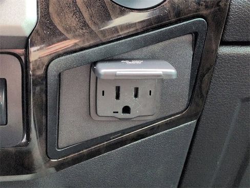 Used 2015 Ford F350 Platinum w/ FX4 Off-Road Package image 25