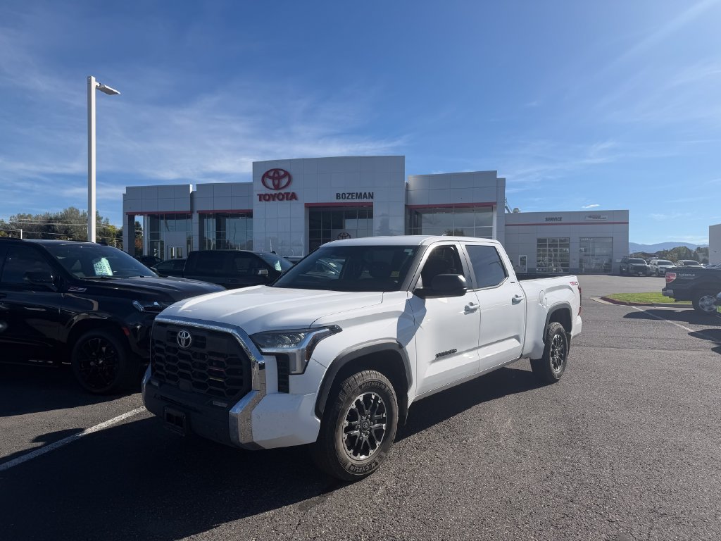 Used 2025 Toyota Tundra SR5 AWD/4WD image 1