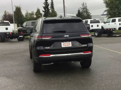 New 2025 Jeep Grand Cherokee Limited w/ Trailer Tow Package image 7