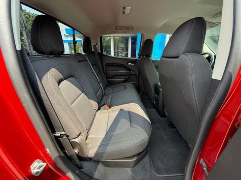 Used 2021 Chevrolet Colorado LT w/ LT Convenience Package AWD/4WD image 32
