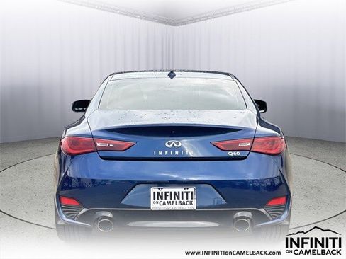 Used 2019 INFINITI Q60 3.0t Luxe w/ Essential Package image 9