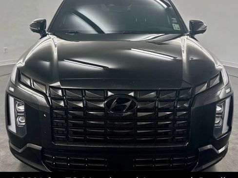 Used 2025 Hyundai Palisade Calligraphy AWD/4WD image 2