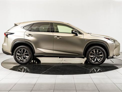 Used 2017 Lexus NX 200t FWD image 11