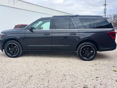 Certified 2022 Ford Expedition Max Limited image 12