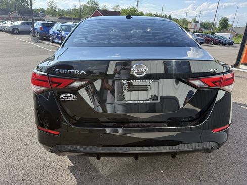 Used 2020 Nissan Sentra SV FWD image 9