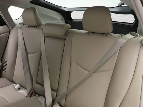 Certified 2015 Toyota Prius Five image 18