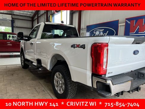 Used 2023 Ford F250 XLT w/ Snow Plow/Camper Package image 3