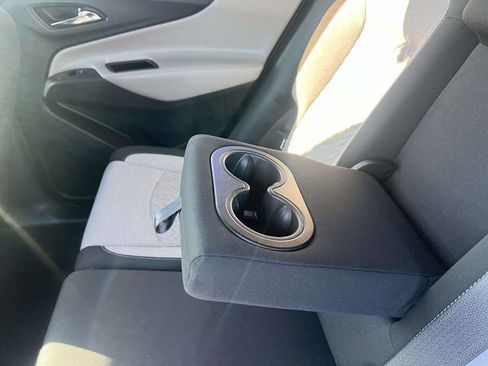 Certified 2024 Chevrolet Equinox LS image 12