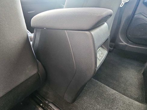 Used 2023 Toyota Corolla LE image 22