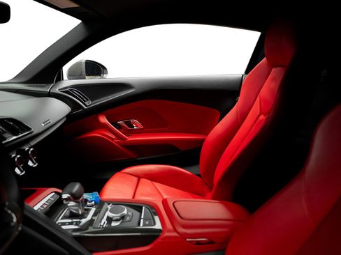 Used 2018 Audi R8 V10 plus AWD/4WD image 57