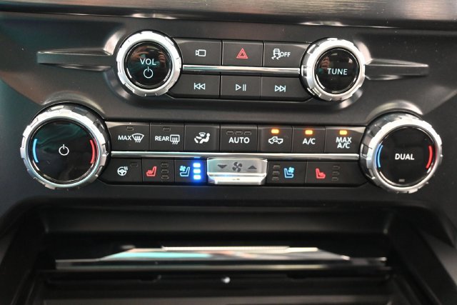 New 2026 Ford F350 Lariat w/ Lariat Ultimate Package AWD/4WD image 29