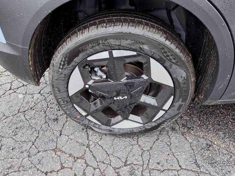 New 2027 Kia Seltos S AWD/4WD image 9