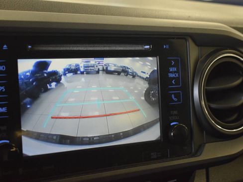 Used 2017 Toyota Tacoma TRD Pro image 79