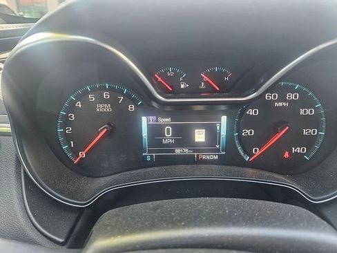 Used 2019 Chevrolet Impala Premier FWD image 11