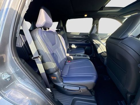 Used 2026 INFINITI QX60 Sport w/ Dark Cargo Package AWD/4WD image 31